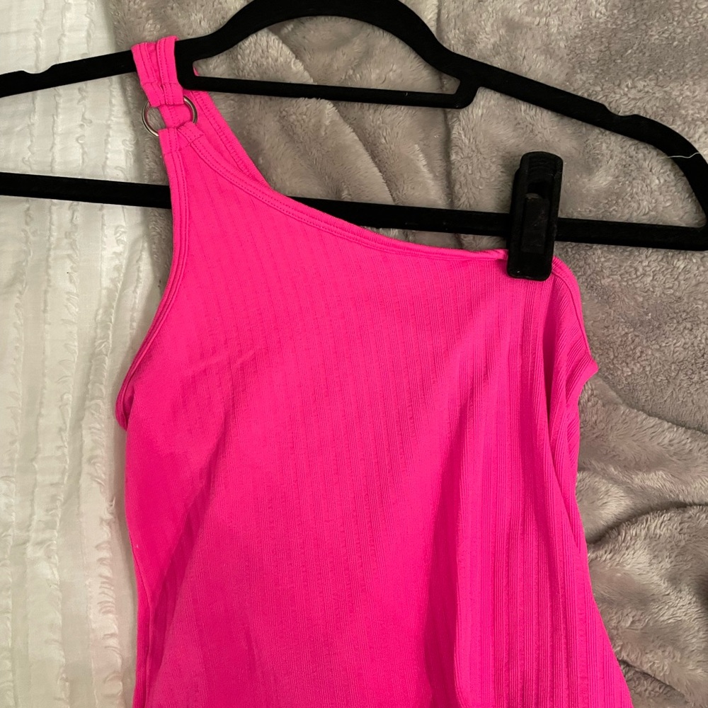 Suzette Collection Ring Cropped Tank